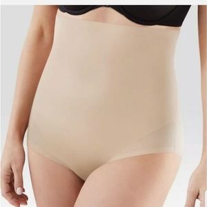 NWT Maidenform High Waist Brief Cool Comfort Light Control SE0037